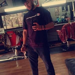 Meet your Posher, Jonathan